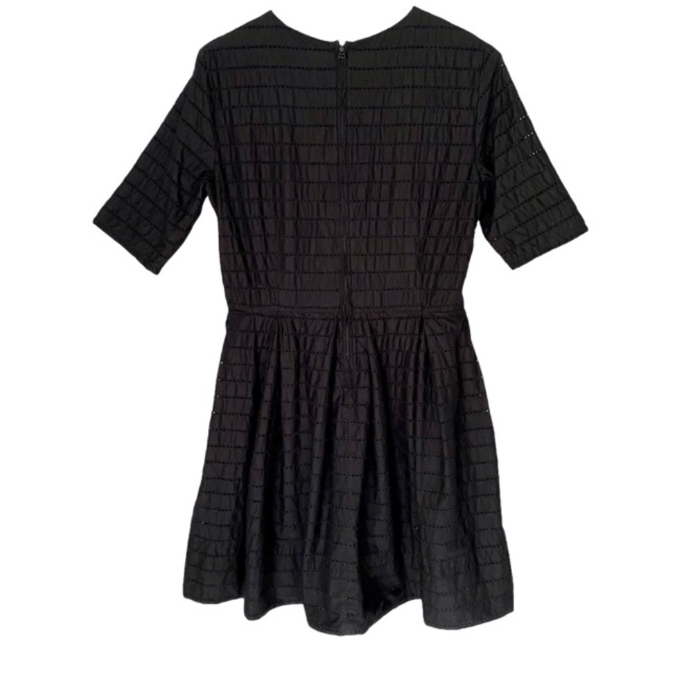 GAP Eyelet Dress Fit & Flare Short Sleeve Round Neck Lined Black Women Size 10 - Picture 8 of 16